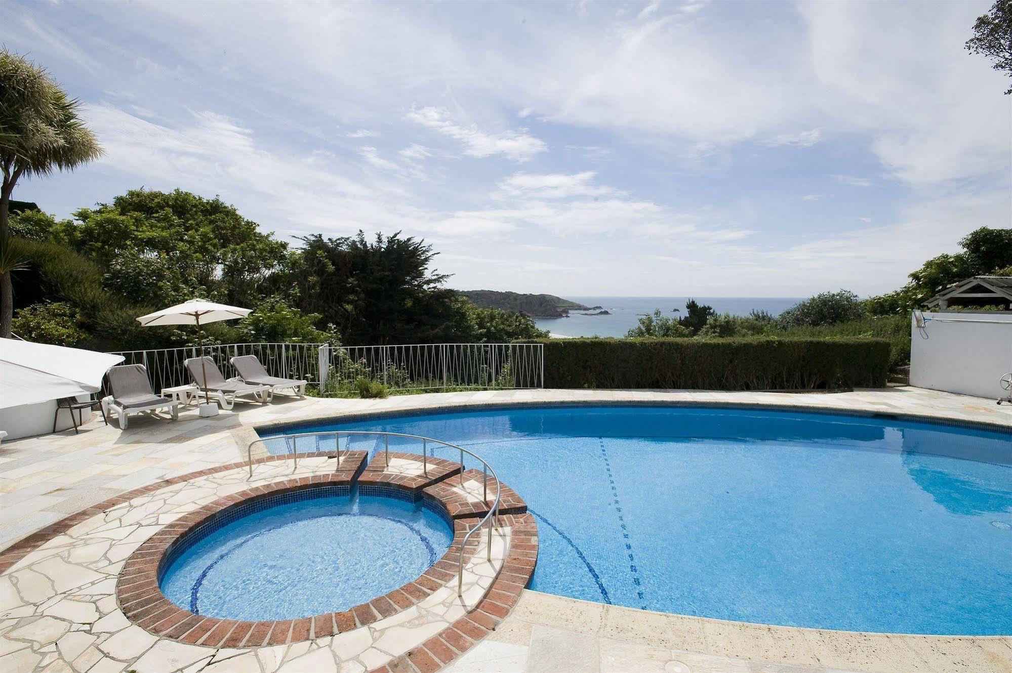 The Windmills Hotel St Brelade Екстериор снимка